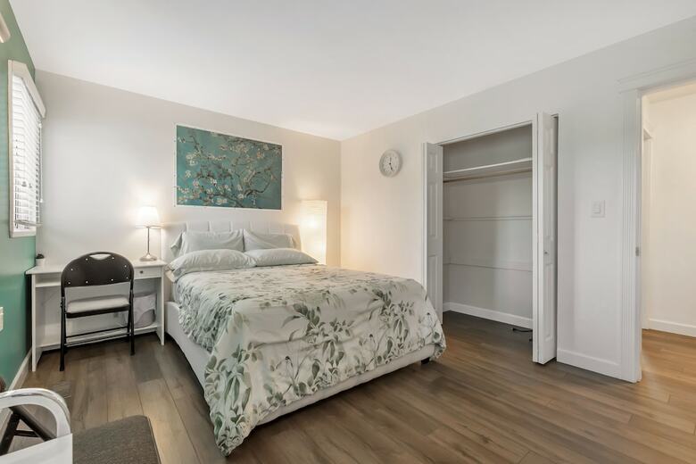 3 Bd Home Aberdeen Center Elevate Rooms