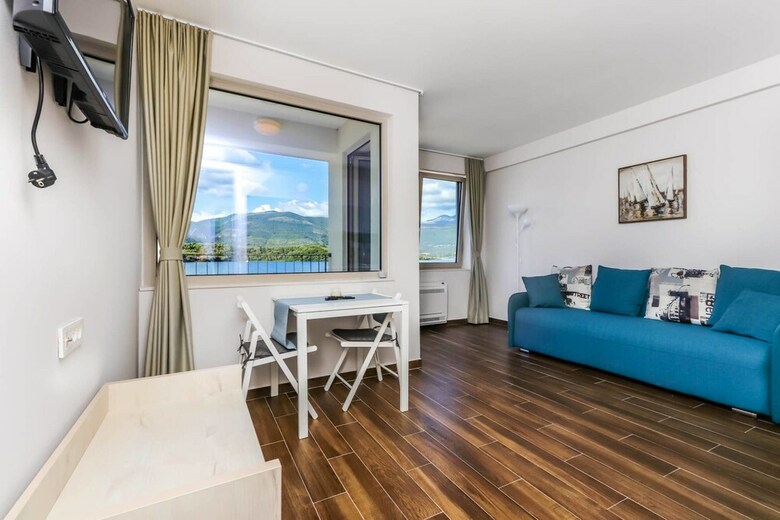 Aparthotel Apartments Maestral
