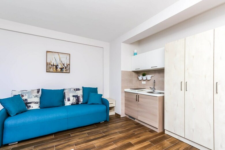 Aparthotel Apartments Maestral