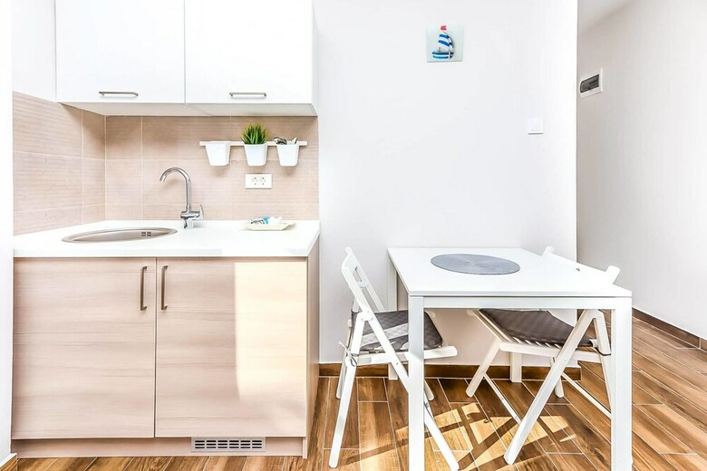 Aparthotel Apartments Maestral