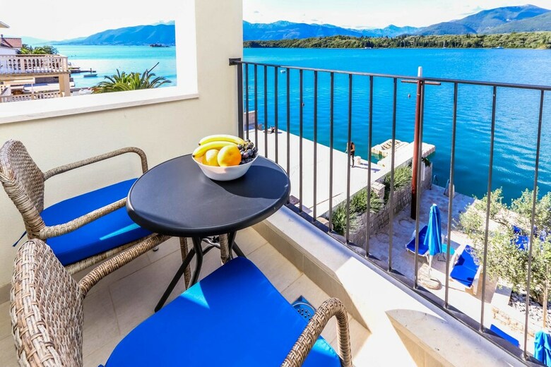 Aparthotel Apartments Maestral