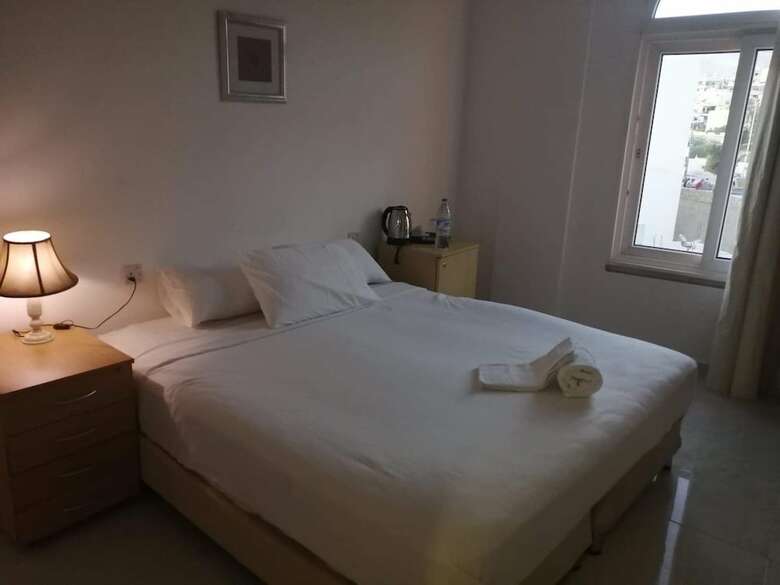 Petra Town Chech-in Hotel