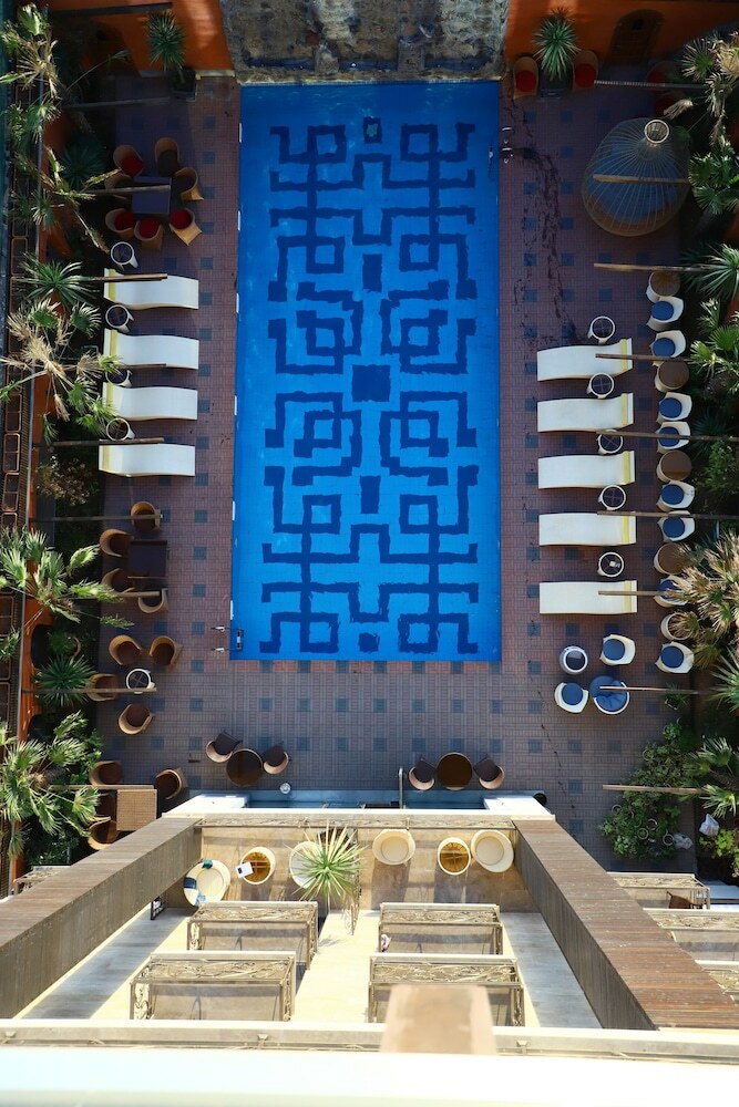 Konyak Hotel