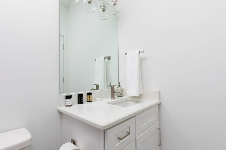 Amazing 4br/4ba Home In Nashville