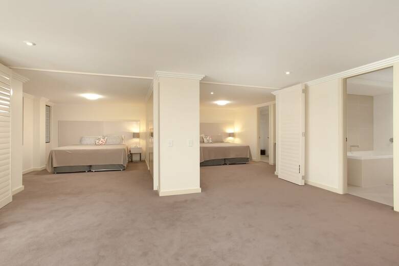 Wentworth Park Road Apartments