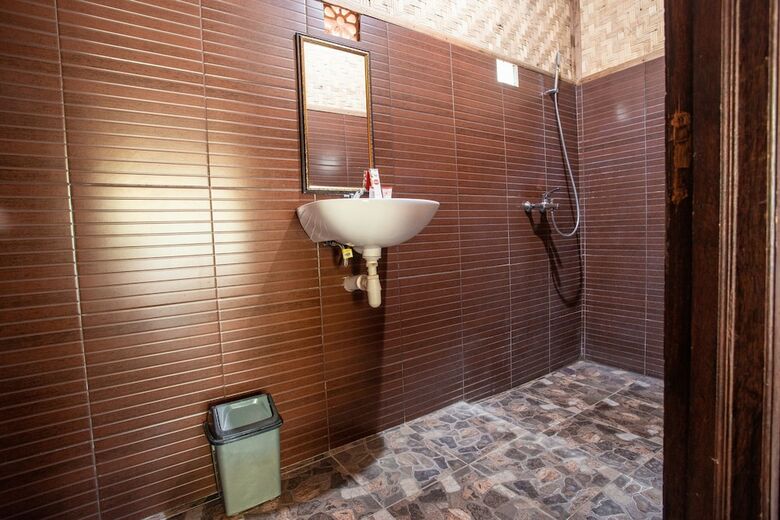 Hostal Oyo 1198 Kulkul Bungalow