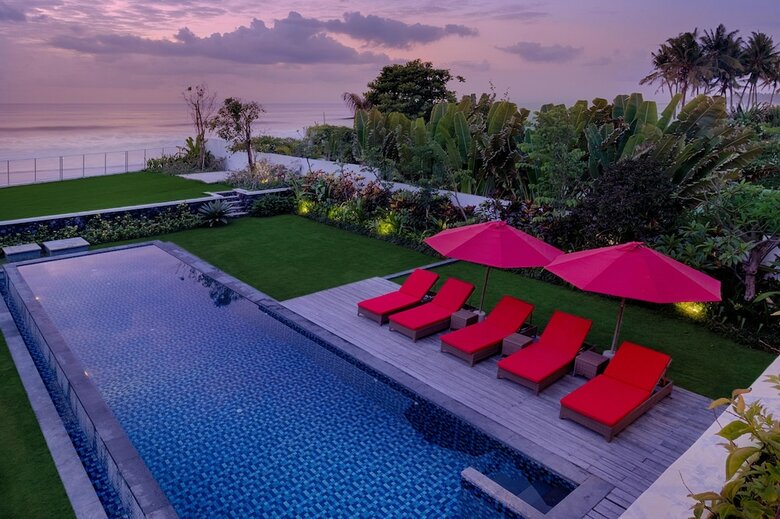 Kutus Kutus Keramas Villa