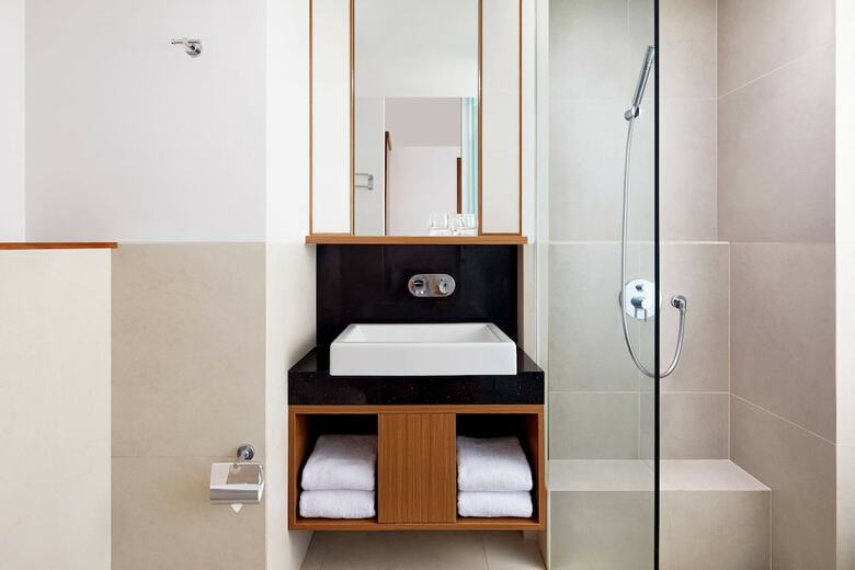 Hotel Fairfield By Marriott Bali Kuta Sunset Road