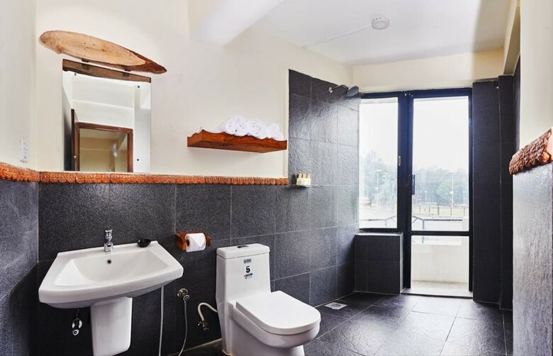 Golden Imperial Hotel & Spa