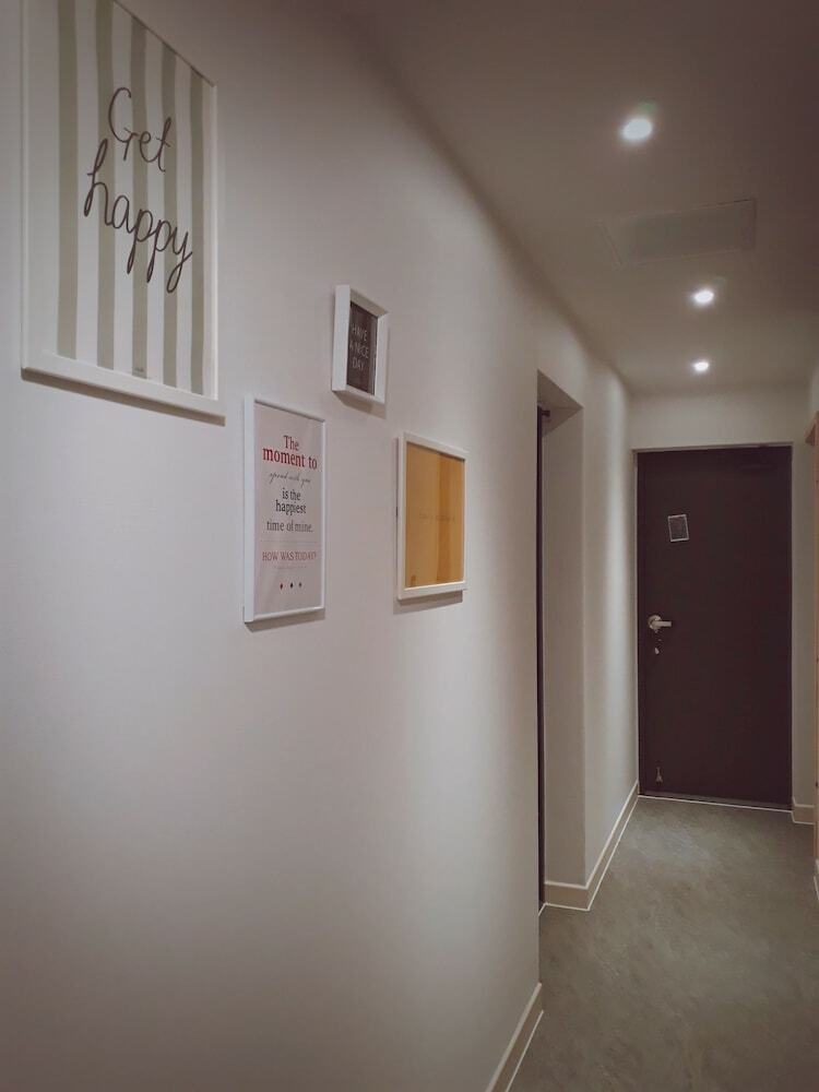 Hotel Bombom Guesthouse