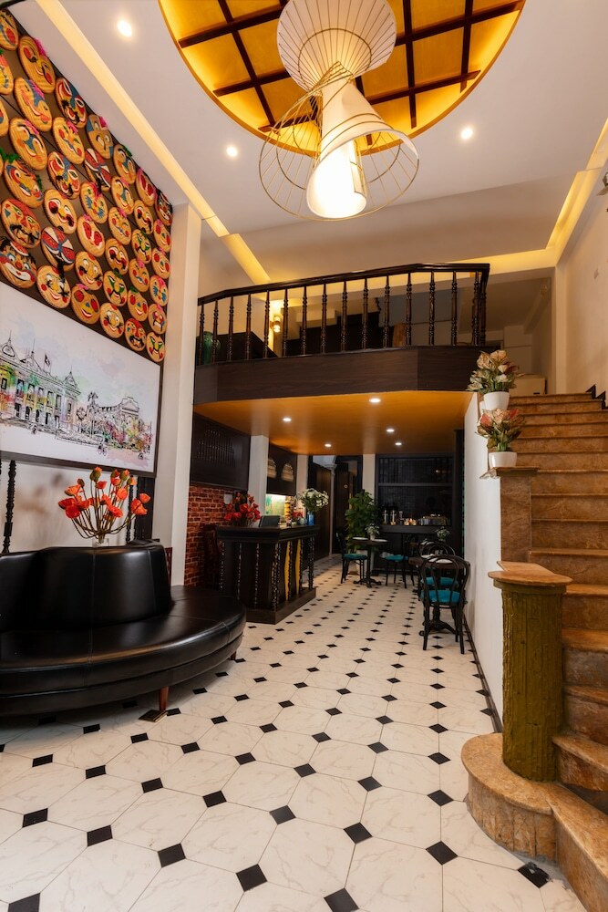 Hanoi Lullaby Hotel & Travel