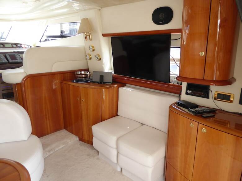 Rhein Yacht Lexa