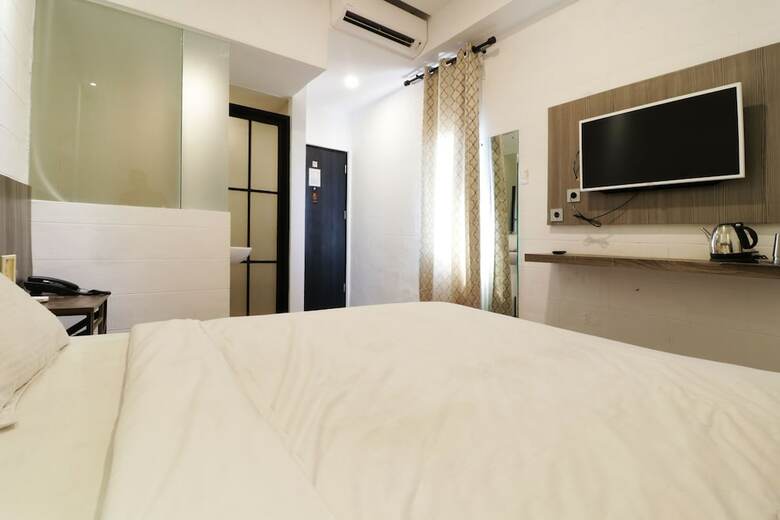 Hotel Sanrina Makassar