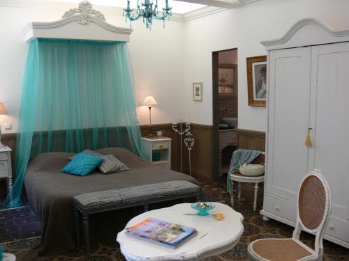 Bed & Breakfast Maison D'h�te La Tourette