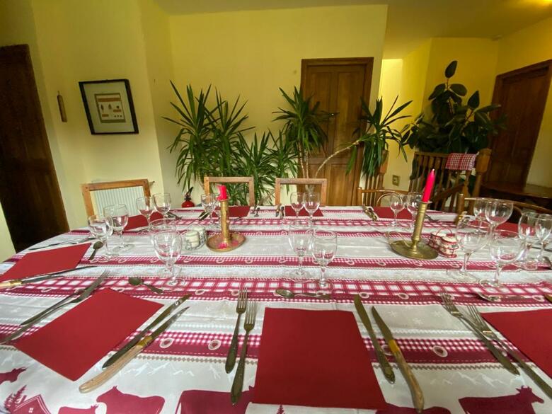 Hostal Jasserie Les Airelles