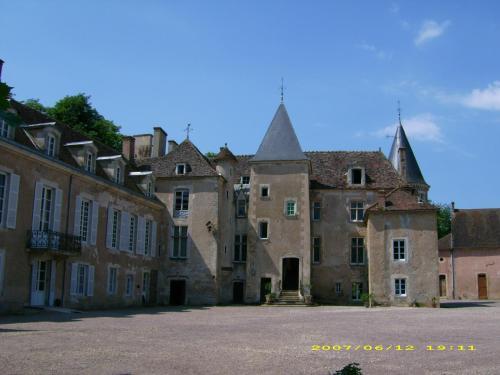 Hotel Ch�teau D'island V�zelay