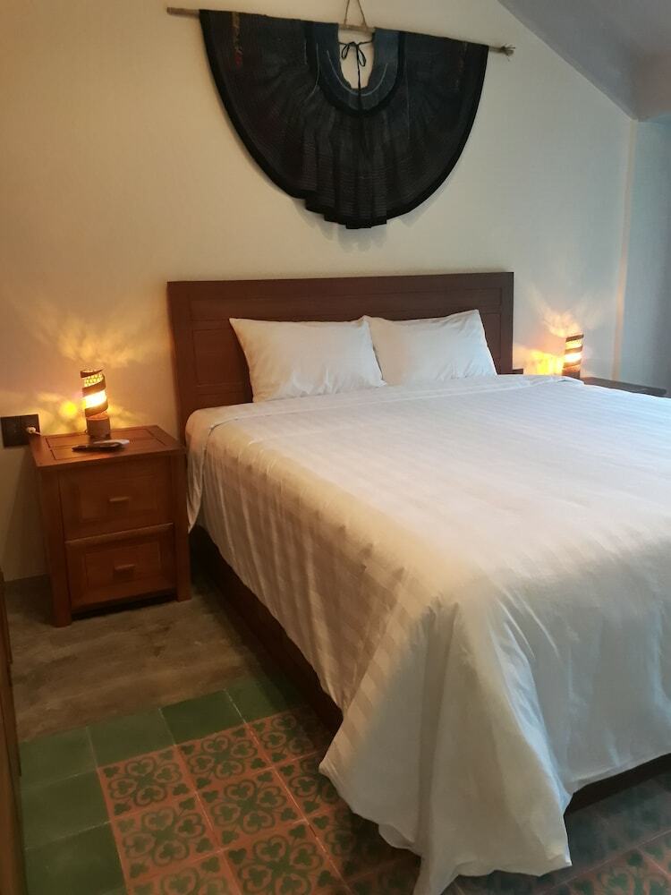 Hotel Pink Tulip Hoi An