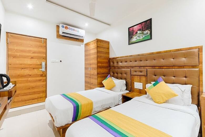 Hotel Riva International