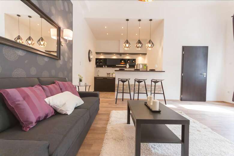 Luxury Apartment By Hi5 -v�rosh�z Suite