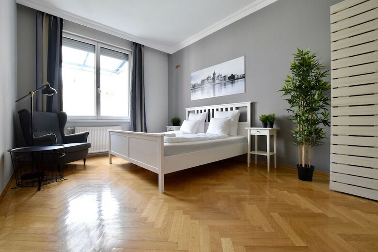 Luxury Apartment By Hi5 - Lovag Suites