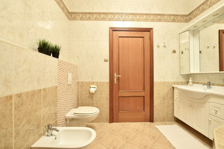 Luxury Apartment By Hi5 - Lovag Suites