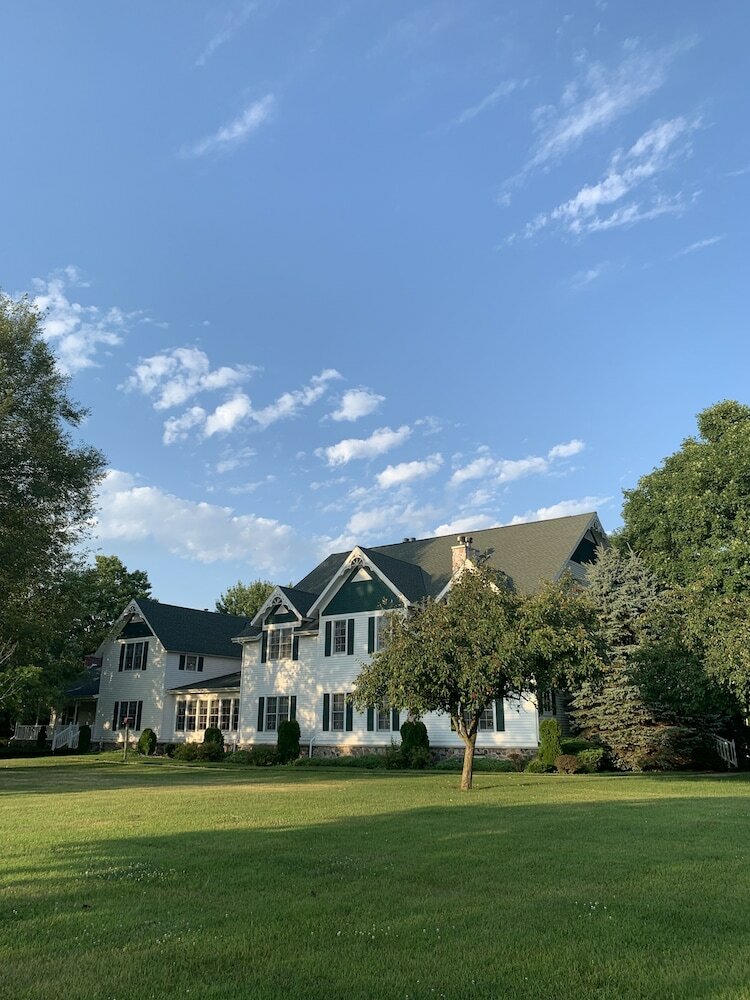 Bed & Breakfast Biddle Point Inn & Event Venue