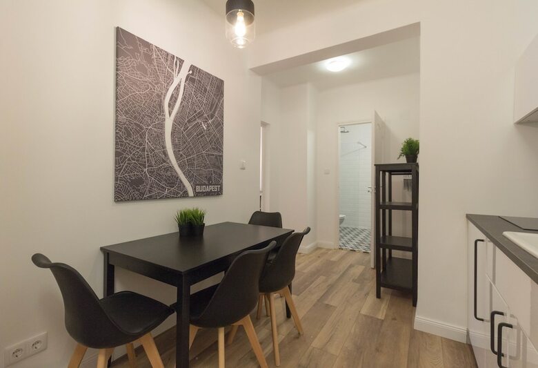 Standard Apartment By Hi5 - Mad�ch