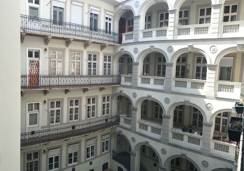 Standard Apartment By Hi5 - R�zsa Street