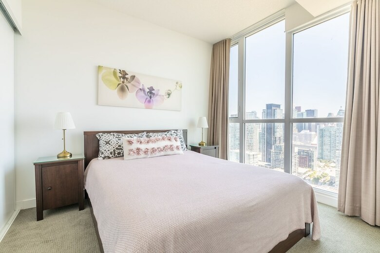 Simply Comfort Stunning Downtown Condos