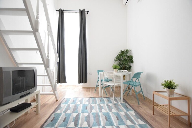 Budget Apartment By Hi5 - Kert�sz 31.