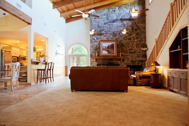 Hotel The Lodge At Cat Creek