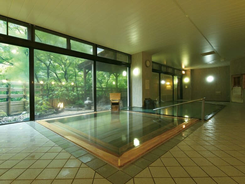 Royal Hotel Yamanaka Onsen Kajikaso