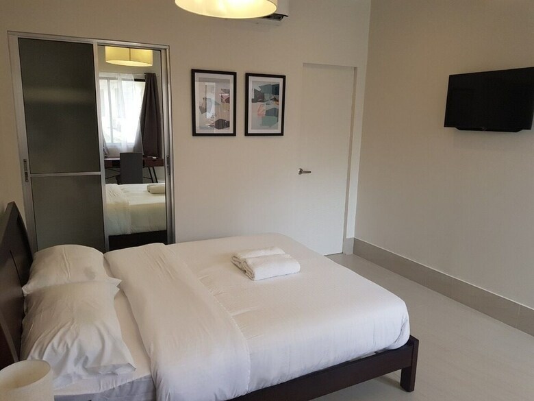 Hotel Ocean Safari Suites
