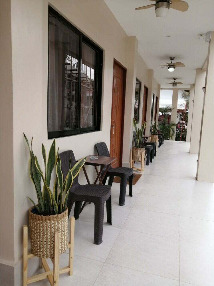 Hotel Ocean Safari Suites