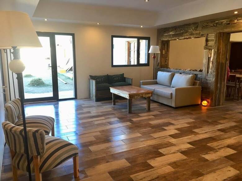 Hotel Fitz Roy Hosteria de Monta�a