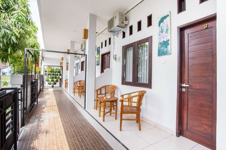 Hotel Oyo 1207 Pondok 789