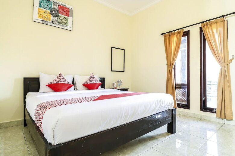Hostal Oyo 1193 Asri House