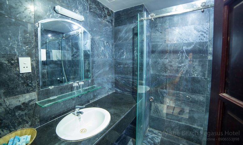 Hotel Khach San My Khe 2