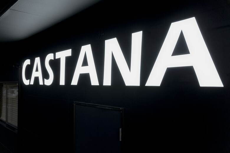 Hotel Cafe & Stay Castana