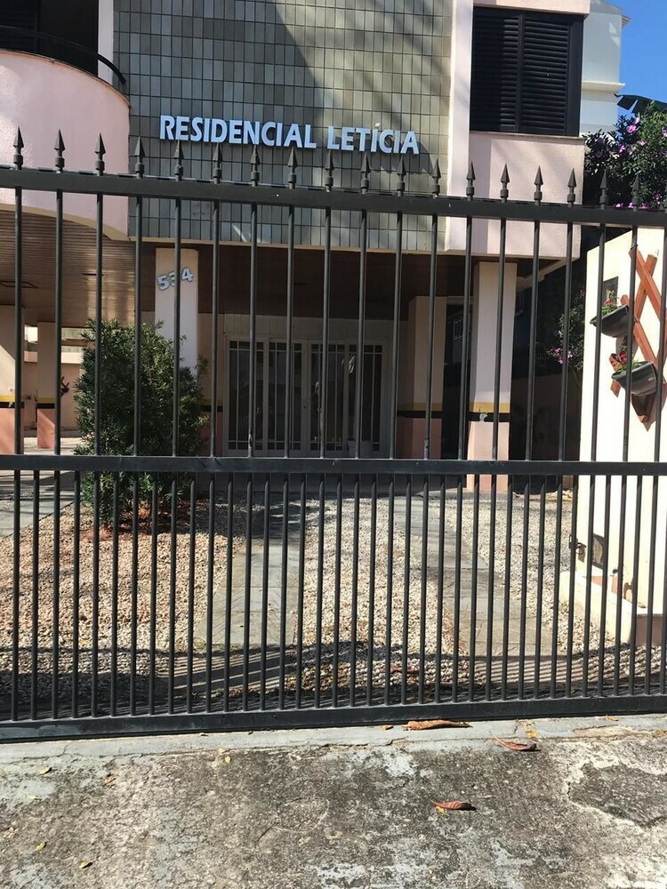 Aparthotel Residencial Leticia