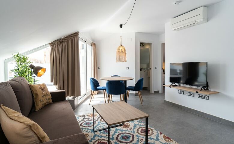 Apartamentos Sur Suites La Dorada