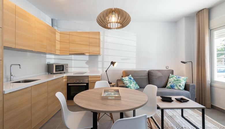 Apartamentos Sur Suites La Dorada