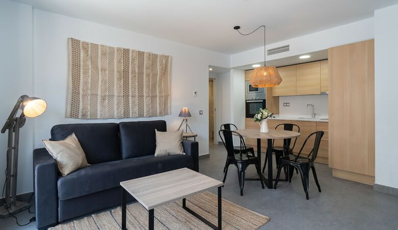 Apartamentos Sur Suites La Dorada