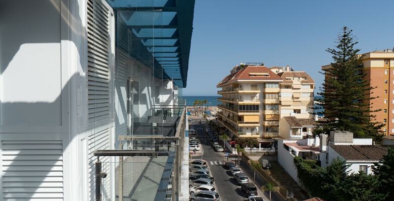 Apartamentos Sur Suites La Dorada