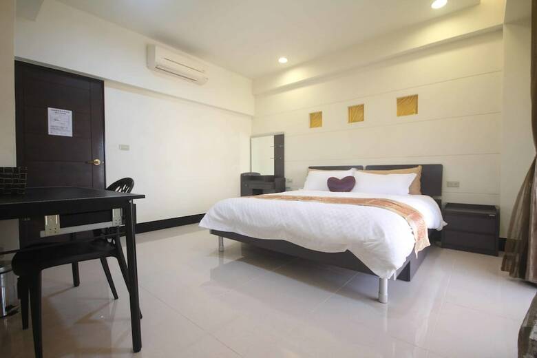 Hotel Dameile Homestay