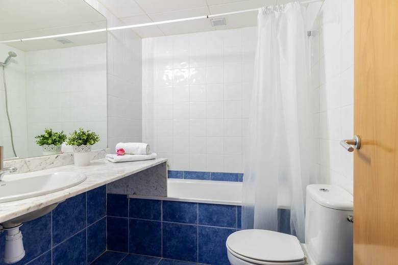 Apartamentos Bt Port Canig�