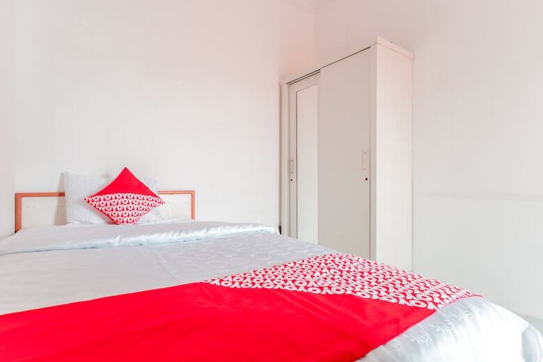 Hotel Oyo 442 Koen Hanare