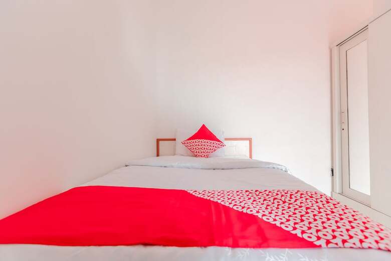 Hotel Oyo 442 Koen Hanare