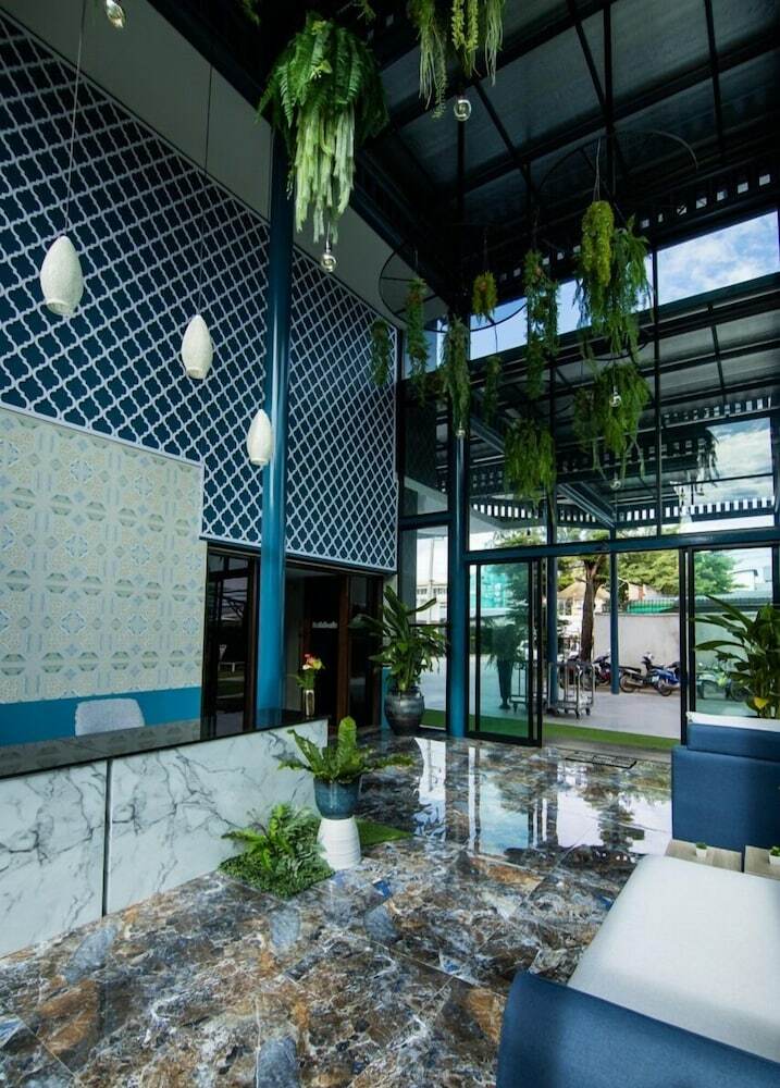 Blue Lagoon Hotel