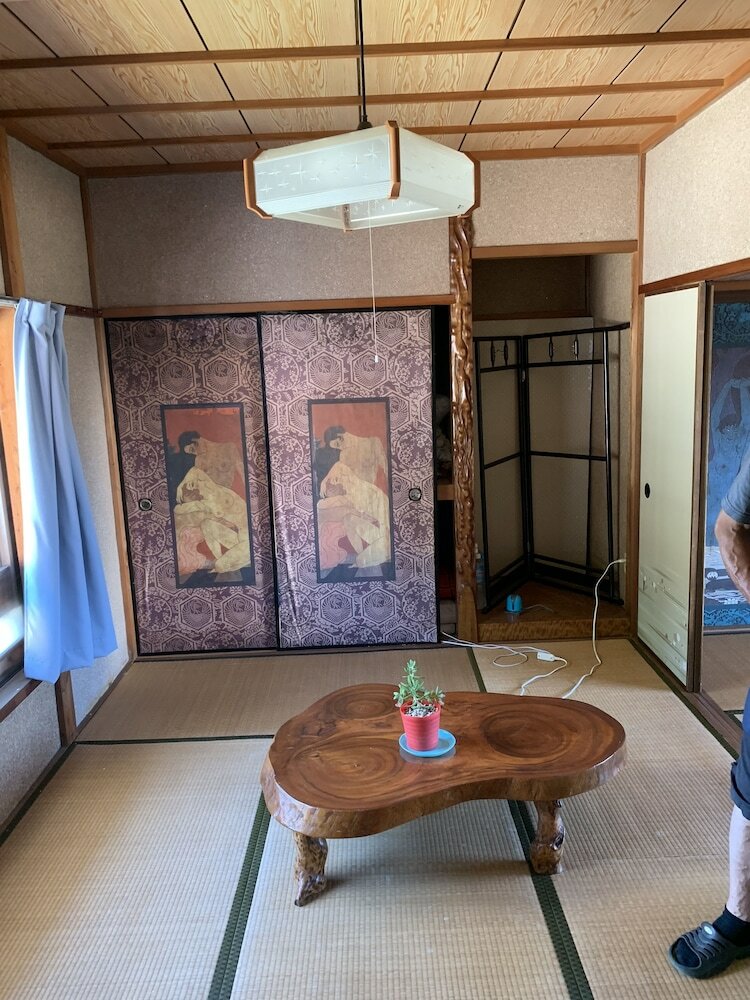 Hotel Guesthouse Tonpare